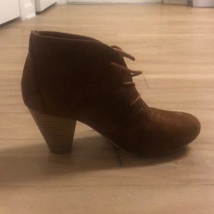 Lace up heeled booties